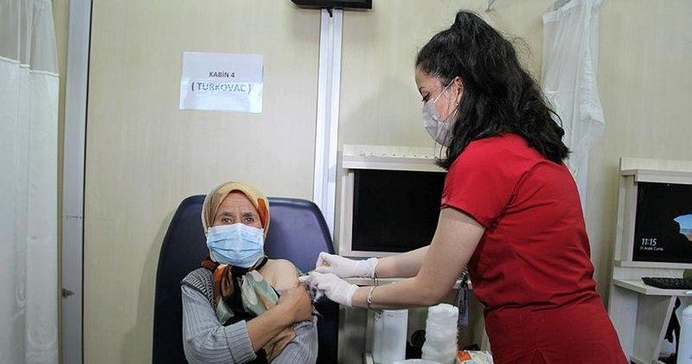Yerli Aşı TURKOVAC Artvin'de uygulanmaya başladı.