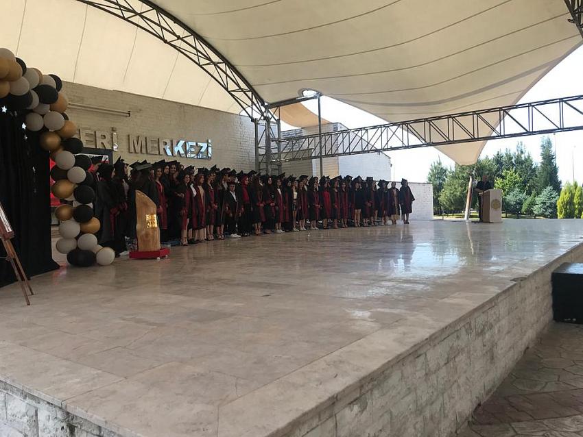 Arhavi Ertuğrul Kurdoğlu Fen Lisesi Mezuniyet Töreni Gerçekleşti