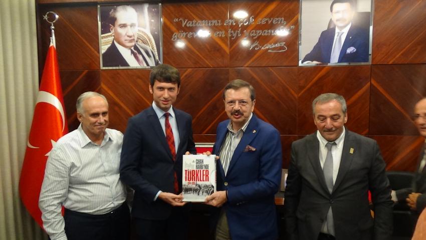 TOBB Başkanı Hisarcıklıoğlu Arhavi'de istişare toplantısına katıldı: